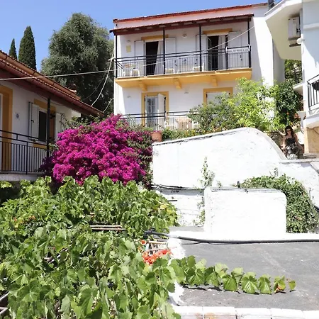 Antigoni * Kassiopi